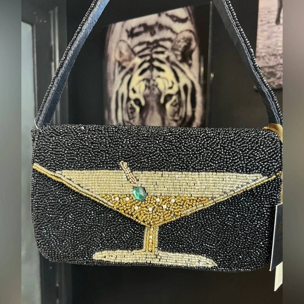 🍸🍸MADE IN INDIA STUNNING VIRAL HANDCRAFTED BEADED MARTINI BAG🍸🍸NWT